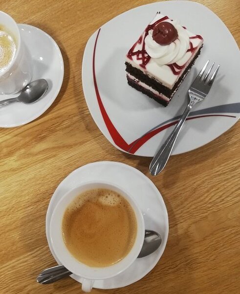 Višňová kocka.jpg