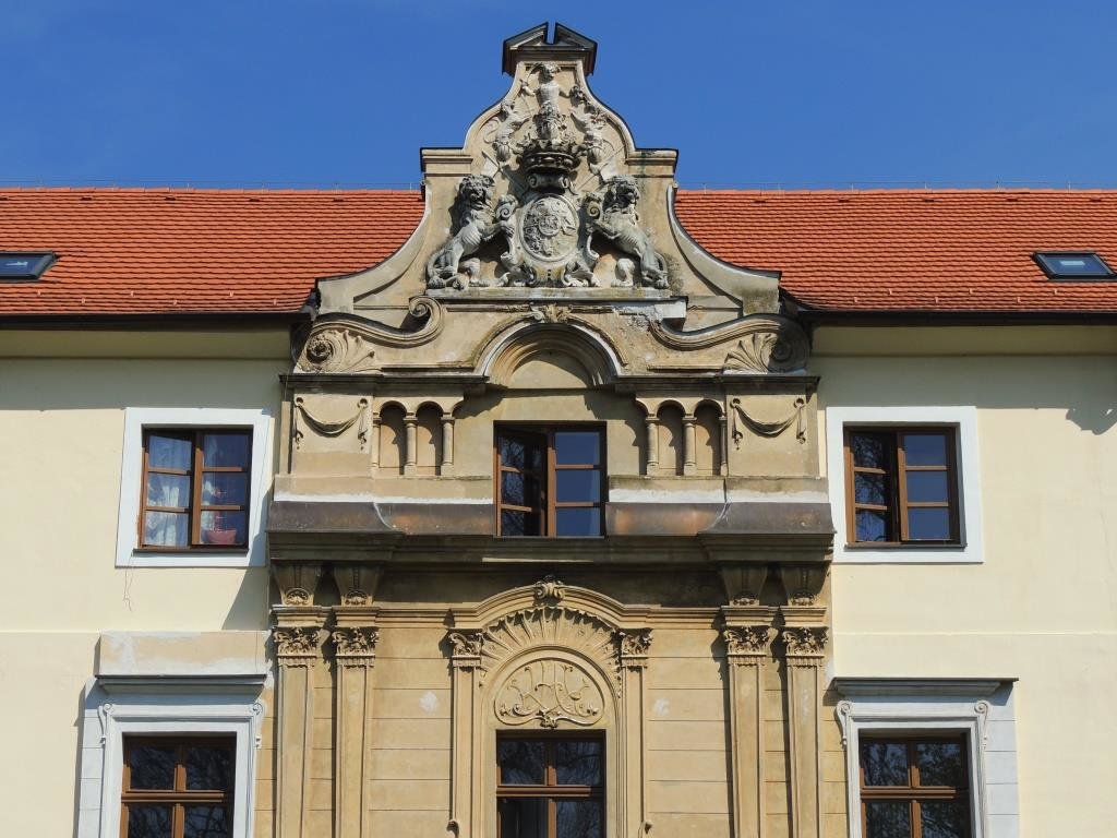 18 04 2013 Stupavský kaštieľ A